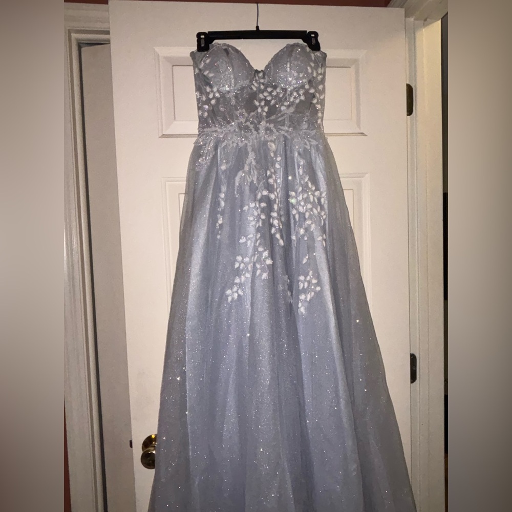 Elegant Strapless Corset Prom Gown in Ice Silver Blue Size 4